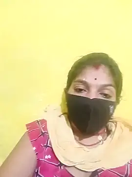 Snapshot of Samiya-143 chatting on 02-15-26, 03:31 Samiya-143 online show from 02-15-26, 03:31