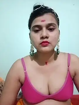 Snapshot of Kavya-Tiwari chatting on 05-14-26, 06:04 Kavya-Tiwari online show from 05-14-26, 06:04