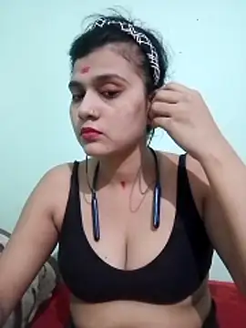 Snapshot of Kavya-Tiwari chatting on 06-07-26, 08:51 Kavya-Tiwari online show from 06-07-26, 08:51