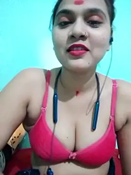 Snapshot of Kavya-Tiwari chatting on 06-16-26, 08:06 Kavya-Tiwari online show from 06-16-26, 08:06