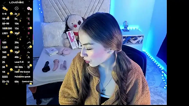 Snapshot of Mia_Victoria22 chatting on 06-02-26, 02:08 Mia Victoria22 online show from 06-02-26, 02:08