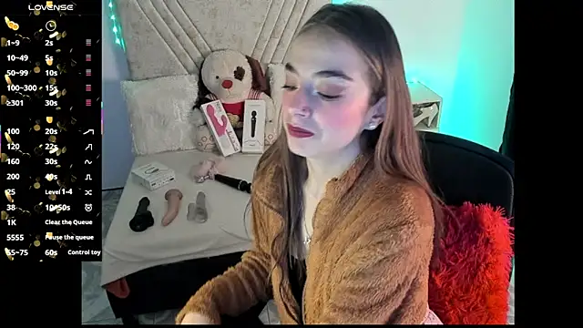 Snapshot of Mia_Victoria22 chatting on 06-05-26, 03:24 Mia Victoria22 online show from 06-05-26, 03:24