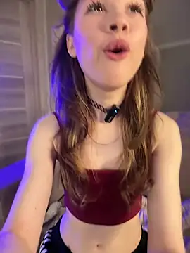 Snapshot of Marryme- chatting on 04-17-26, 01:36 Marryme- online show from 04-17-26, 01:36