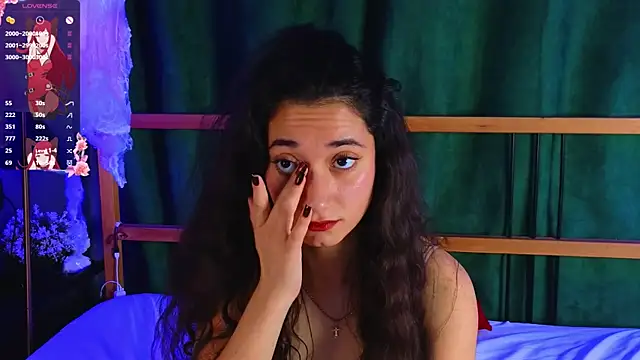 Snapshot of BettyMaldonado chatting on 10-29-25, 09:11 BettyMaldonado online show from 10-29-25, 09:11