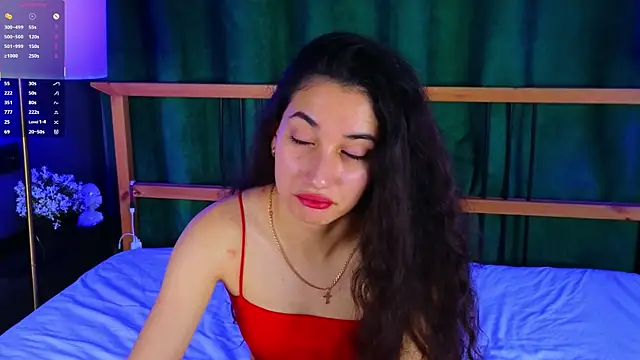 Snapshot of BettyMaldonado chatting on 11-19-25, 06:57 BettyMaldonado online show from 11-19-25, 06:57