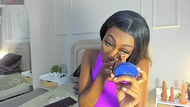 Snapshot of Anamonrroe chatting on 02-04-26, 07:53 Anamonrroe online show from 02-04-26, 07:53