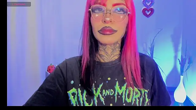 Snapshot of Nickidoll66- chatting on 10-03-25, 07:38 Nickidoll66- online show from 10-03-25, 07:38