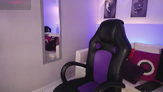 AdrianRinaldi online show from 09-11-25, 09:04