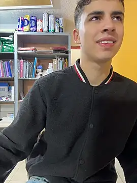 AdrianRinaldi online show from 05-13-26, 02:03