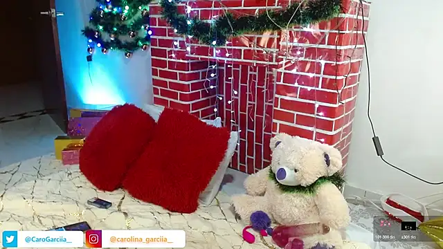 Snapshot of Carolinagarcia12345 chatting on 01-06-26, 11:58 Carolinagarcia12345 online show from 01-06-26, 11:58