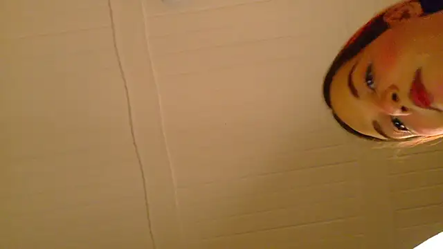 Snapshot of Carolinagarcia12345 chatting on 05-27-26, 02:30 Carolinagarcia12345 online show from 05-27-26, 02:30