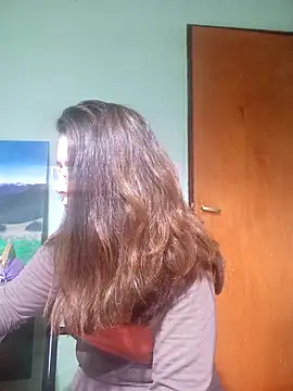 Merida2276 online show from 10-27-25, 04:11