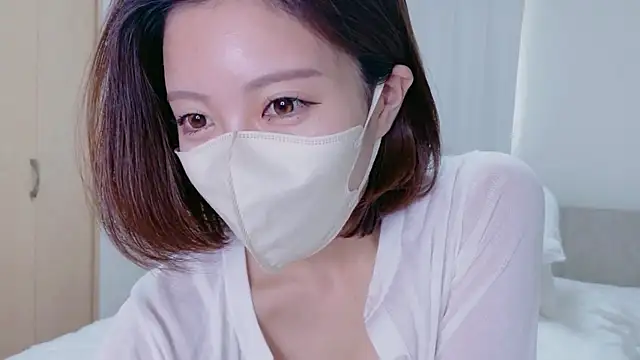 Snapshot of riko_oxo chatting on 07-05-26, 01:23 riko oxo online show from 07-05-26, 01:23