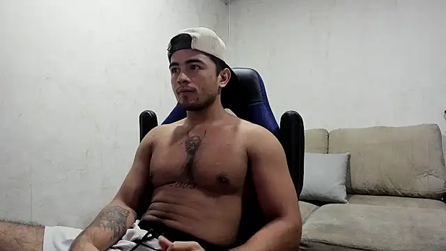 Snapshot of Bellion_grant chatting on 09-09-25, 03:55 Bellion grant online show from 09-09-25, 03:55