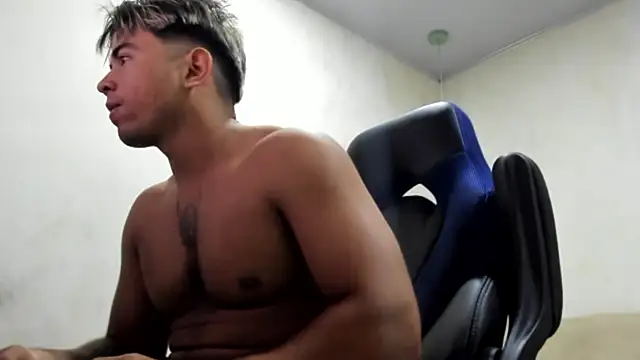 Snapshot of Bellion_grant chatting on 09-24-25, 10:02 Bellion grant online show from 09-24-25, 10:02