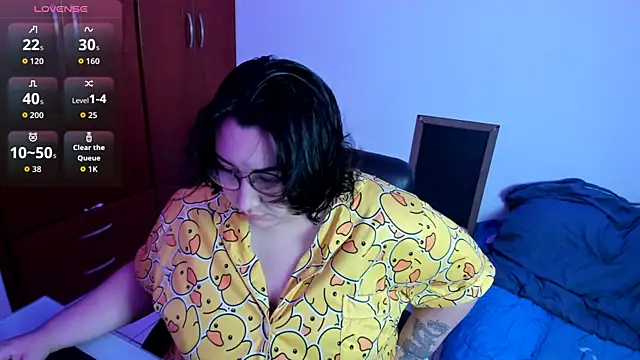 Snapshot of moira_smiler chatting on 07-17-26, 09:16 moira smiler online show from 07-17-26, 09:16