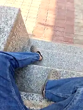 Snapshot of YoursThickDick chatting on 10-16-25, 03:07 YoursThickDick online show from 10-16-25, 03:07