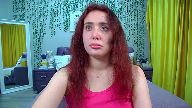 Snapshot of SherryBaers chatting on 10-22-25, 06:24 SherryBaers online show from 10-22-25, 06:24