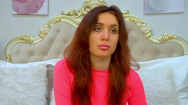 Snapshot of SherryBaers chatting on 11-26-25, 06:25 SherryBaers online show from 11-26-25, 06:25