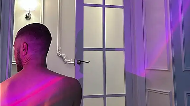 Snapshot of Mr_At_ chatting on 10-15-25, 07:08 Mr At  online show from 10-15-25, 07:08