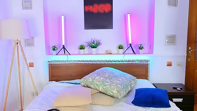 okerriella online show from 04-09-26, 09:47