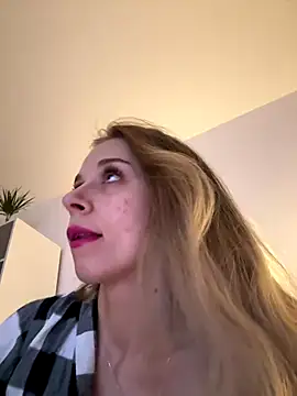 BabyAnais online show from 10-28-25, 05:48