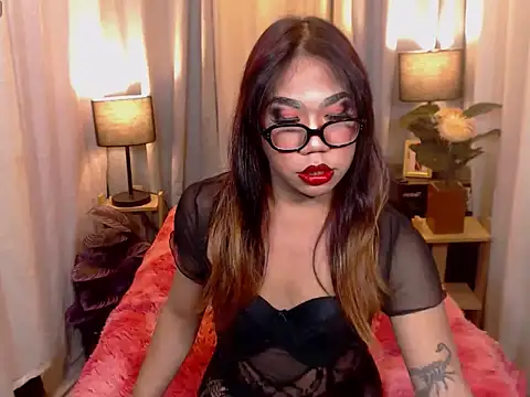 GODDESSHUGECOCKANDREA online show from 02-27-26, 11:10