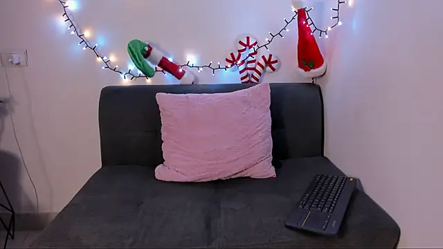 lara and danny online show from 11-14-25, 01:15