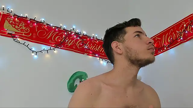 lara and danny online show from 11-17-25, 04:13