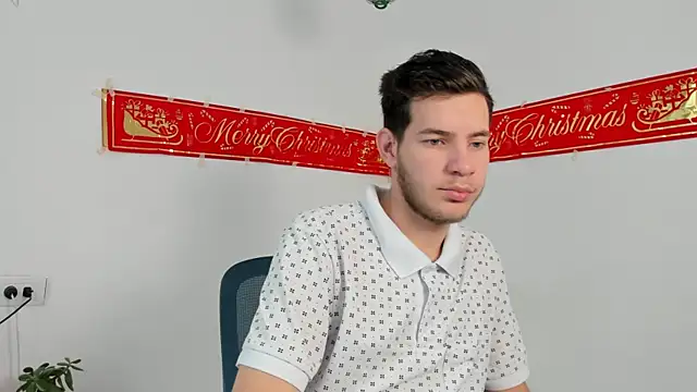 lara and danny online show from 12-05-25, 01:09