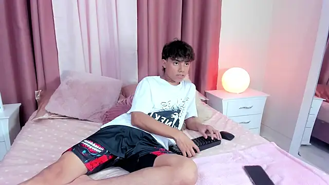 Honeymoon sariel online show from 10-27-25, 08:35