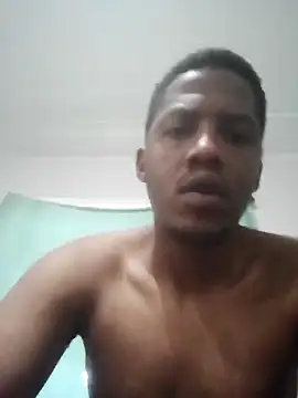 Snapshot of Drillir26 chatting on 12-20-25, 04:25 Drillir26 online show from 12-20-25, 04:25