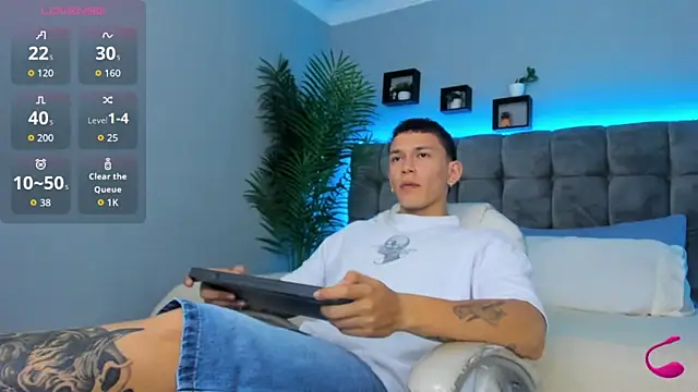 Thomas moon online show from 03-06-26, 01:29