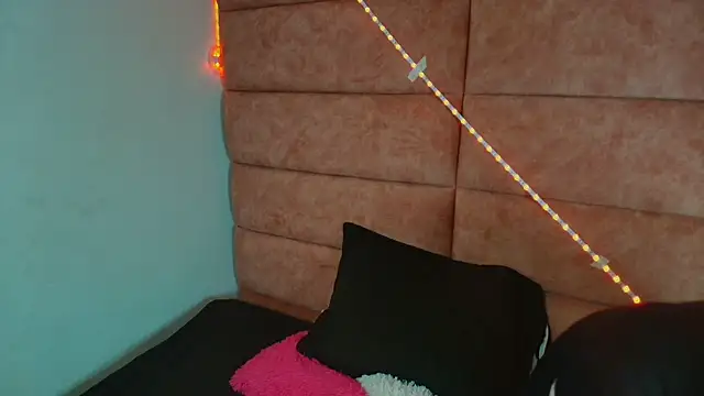 HellAndDante  online show from 11-04-25, 02:54