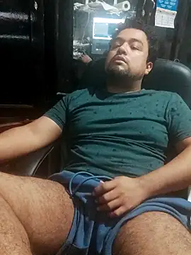 Hotknight online show from 10-31-25, 03:18