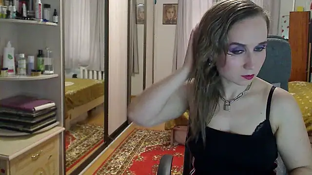 ClassyInna online show from 09-17-25, 06:15