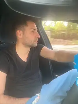 Torissimo92 online show from 04-15-26, 08:43