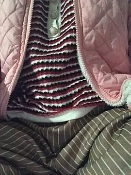 Snapshot of themchichnhau123 chatting on 11-21-25, 01:21 themchichnhau123 online show from 11-21-25, 01:21