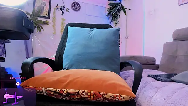 Snapshot of SebastianHilton chatting on 02-01-26, 01:42 SebastianHilton online show from 02-01-26, 01:42