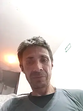 Snapshot of githot chatting on 04-27-26, 06:55 githot online show from 04-27-26, 06:55