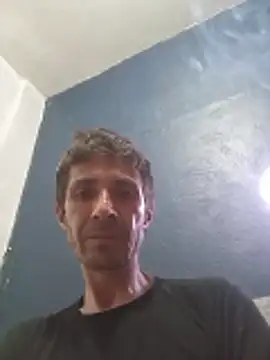 Snapshot of githot chatting on 05-16-26, 06:43 githot online show from 05-16-26, 06:43