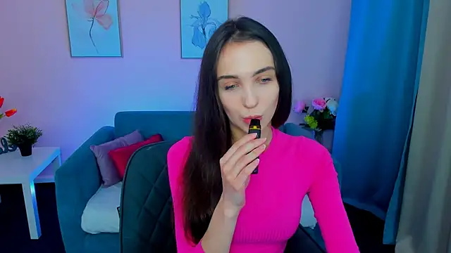 EllaSteele online show from 09-25-25, 01:15