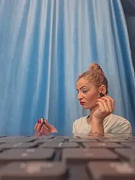 aellabeyonce online show from 11-28-25, 10:29