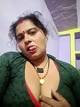 Snapshot of Hot_komal1 chatting on 04-20-26, 09:49 Hot komal1 online show from 04-20-26, 09:49