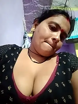 Snapshot of Hot_komal1 chatting on 04-26-26, 08:28 Hot komal1 online show from 04-26-26, 08:28