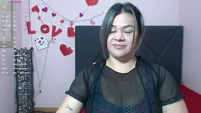 Snapshot of pamela_echeverria chatting on 05-01-26, 11:48 pamela echeverria online show from 05-01-26, 11:48
