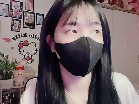 keelinnn19 online show from 11-12-25, 07:24