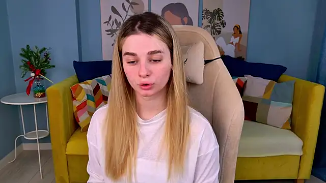 SweetyLicky online show from 01-10-26, 04:09