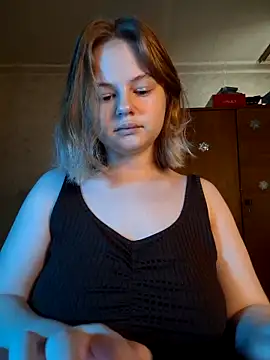 Snapshot of SlipperSherry chatting on 10-06-25, 10:02 SlipperSherry online show from 10-06-25, 10:02