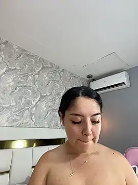 MiaFarkash online show from 02-13-26, 07:10